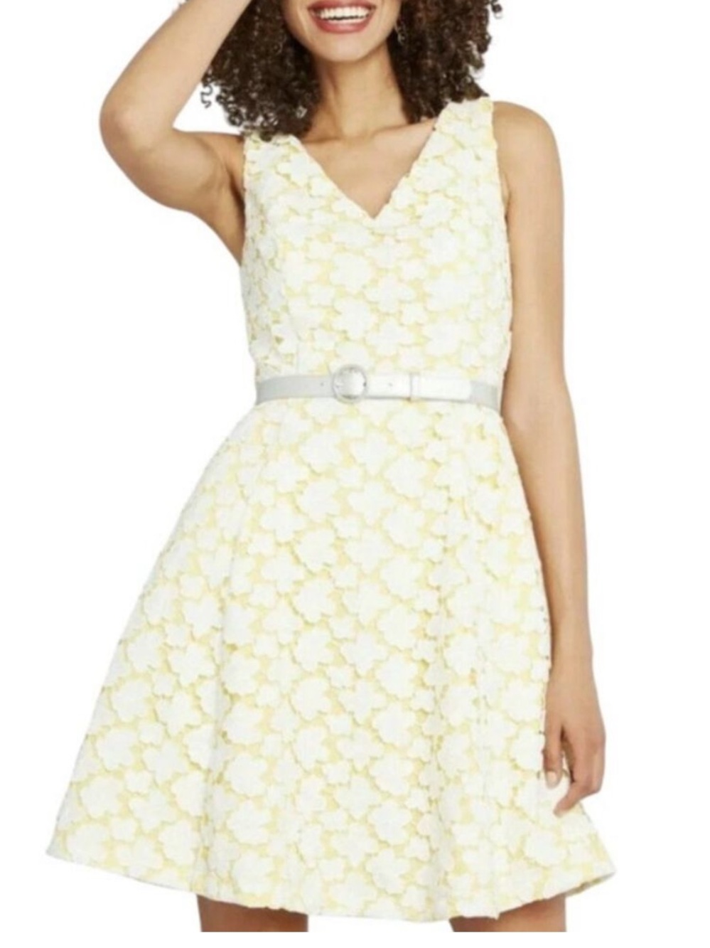 NWT ModCloth Yellow and White Floral Lace V-Neck Dress-SILVER BELT INCLUDED